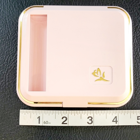 NIB Vintage Mary Kay Multi-Glamour Compact for Lips, Eyes, Blush, Powder Mirror - Picture 5 of 8